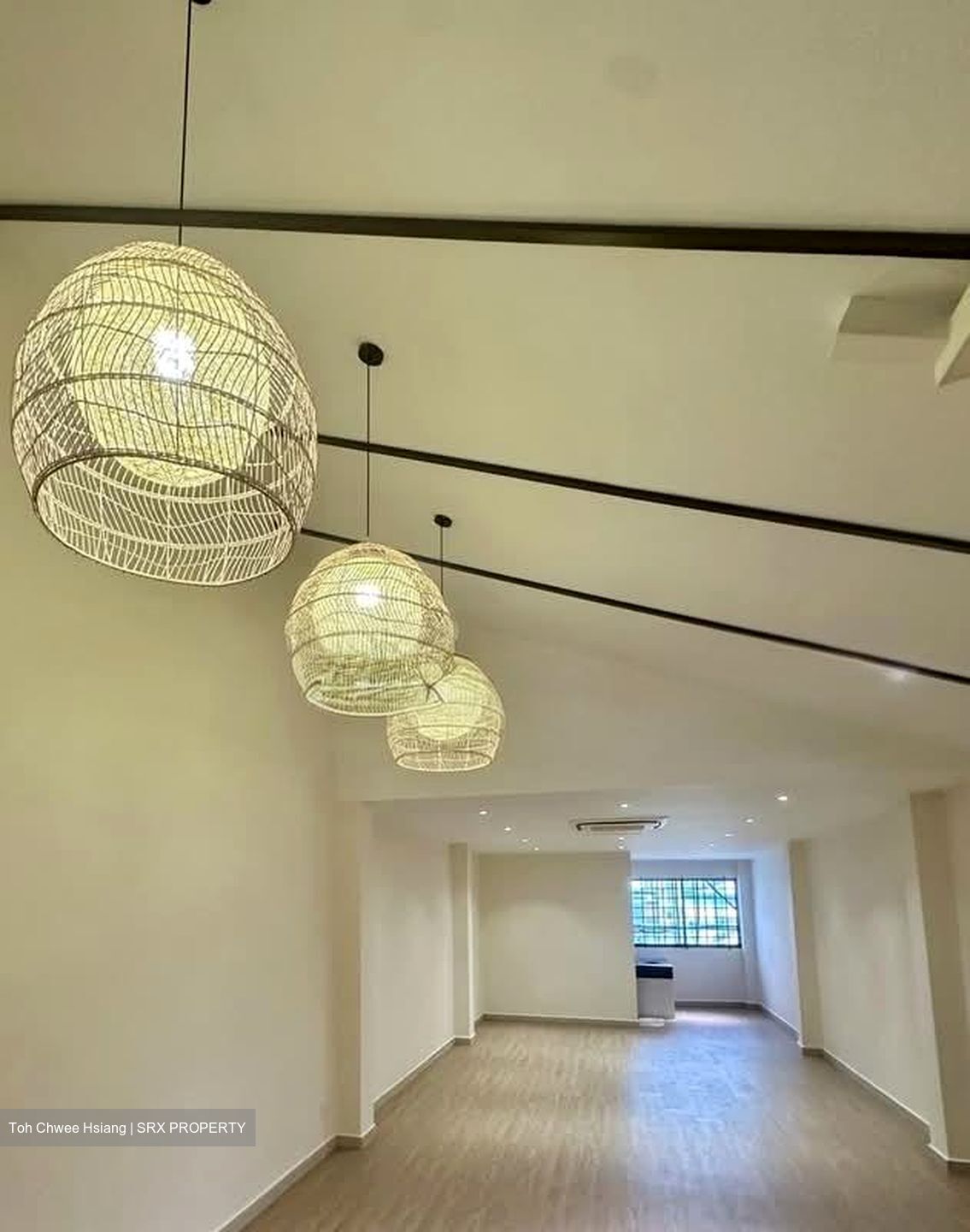 Joo Chiat Road (D15), Shop House #555024101